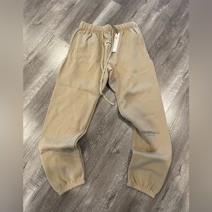ESSENTIALS Fear of God SWEATPANTS